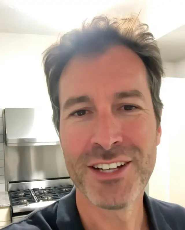 Thomas sharing his experience with natural ear support